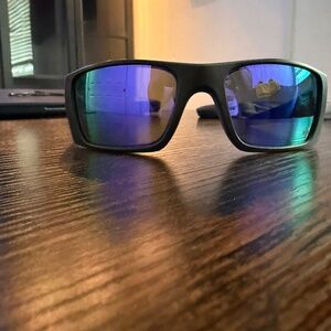 Oakley Gascan Infinite Hero Grey Rectangular Sunglasses with Pin